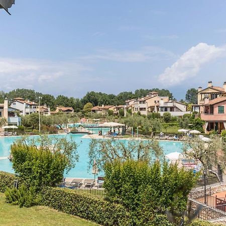 Maloma Apartment Peschiera del Garda Luaran gambar