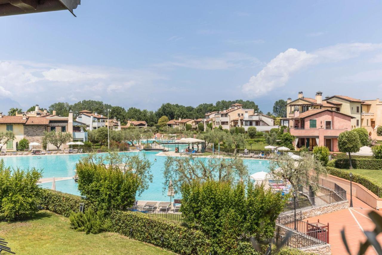 Maloma Apartment Peschiera del Garda Luaran gambar