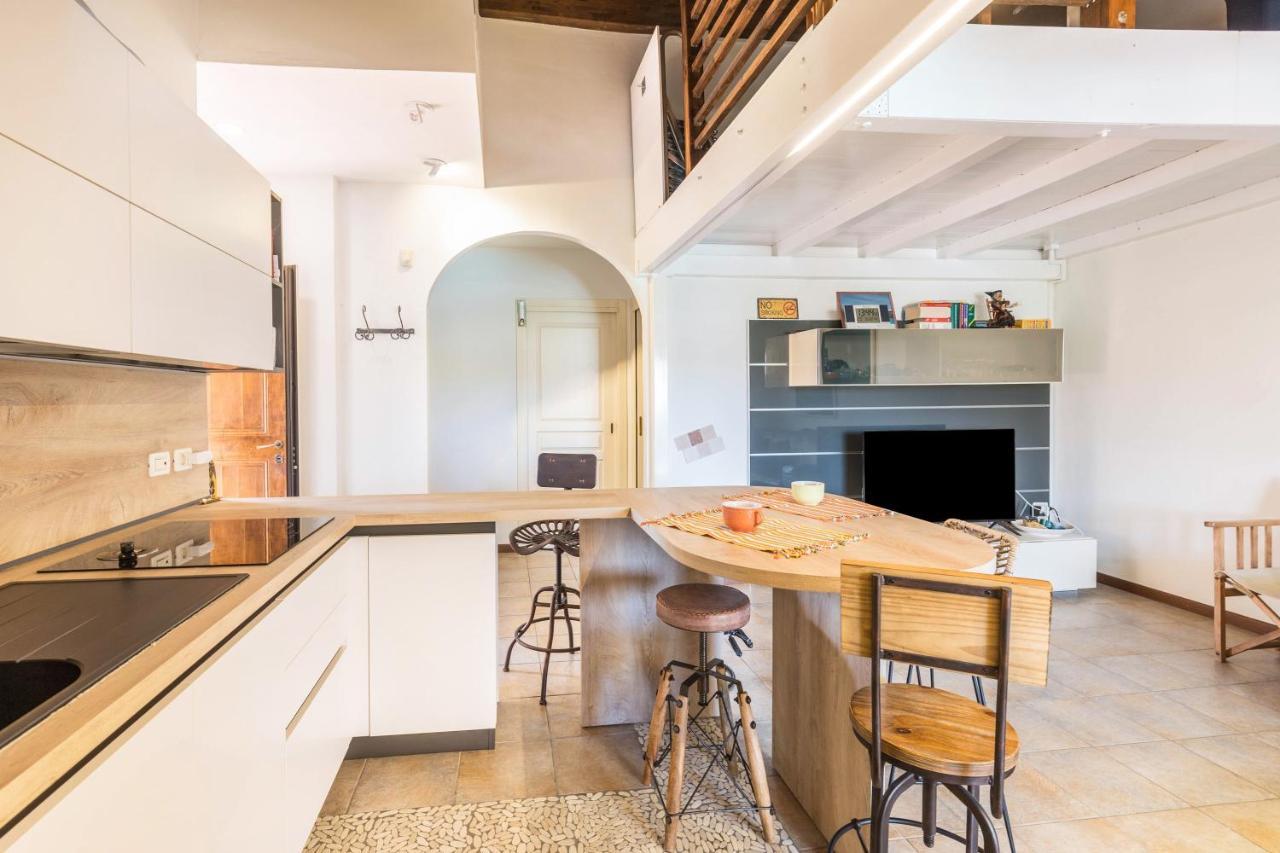 Maloma Apartment Peschiera del Garda Luaran gambar