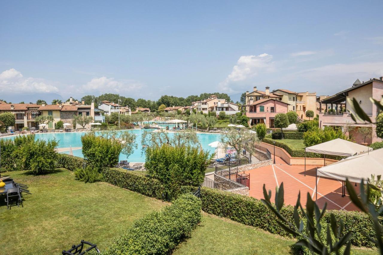 Maloma Apartment Peschiera del Garda Luaran gambar